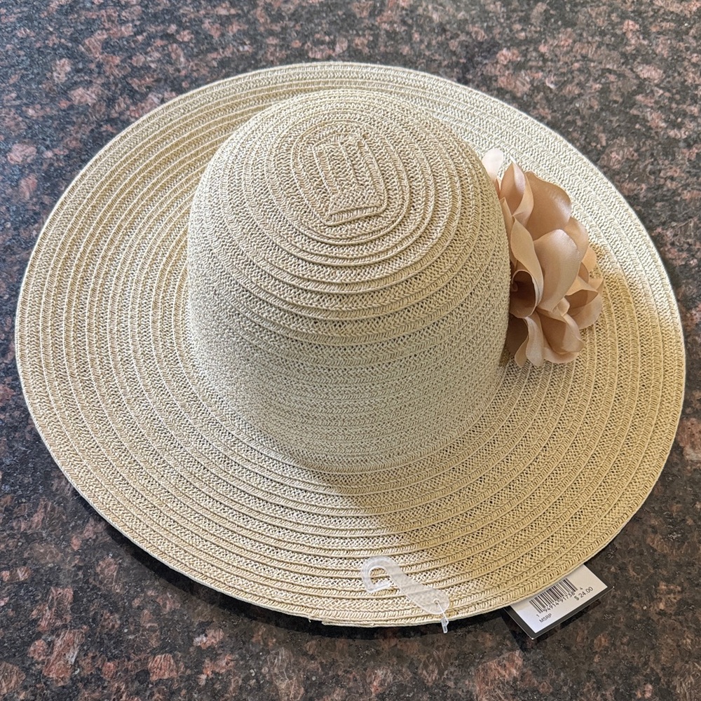 Nine West Elegant Cream Sun Hat with Floral Accent